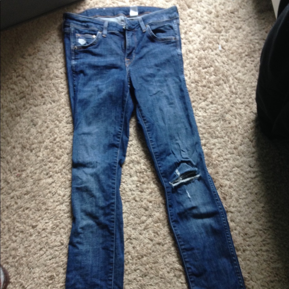 Skinny jeans